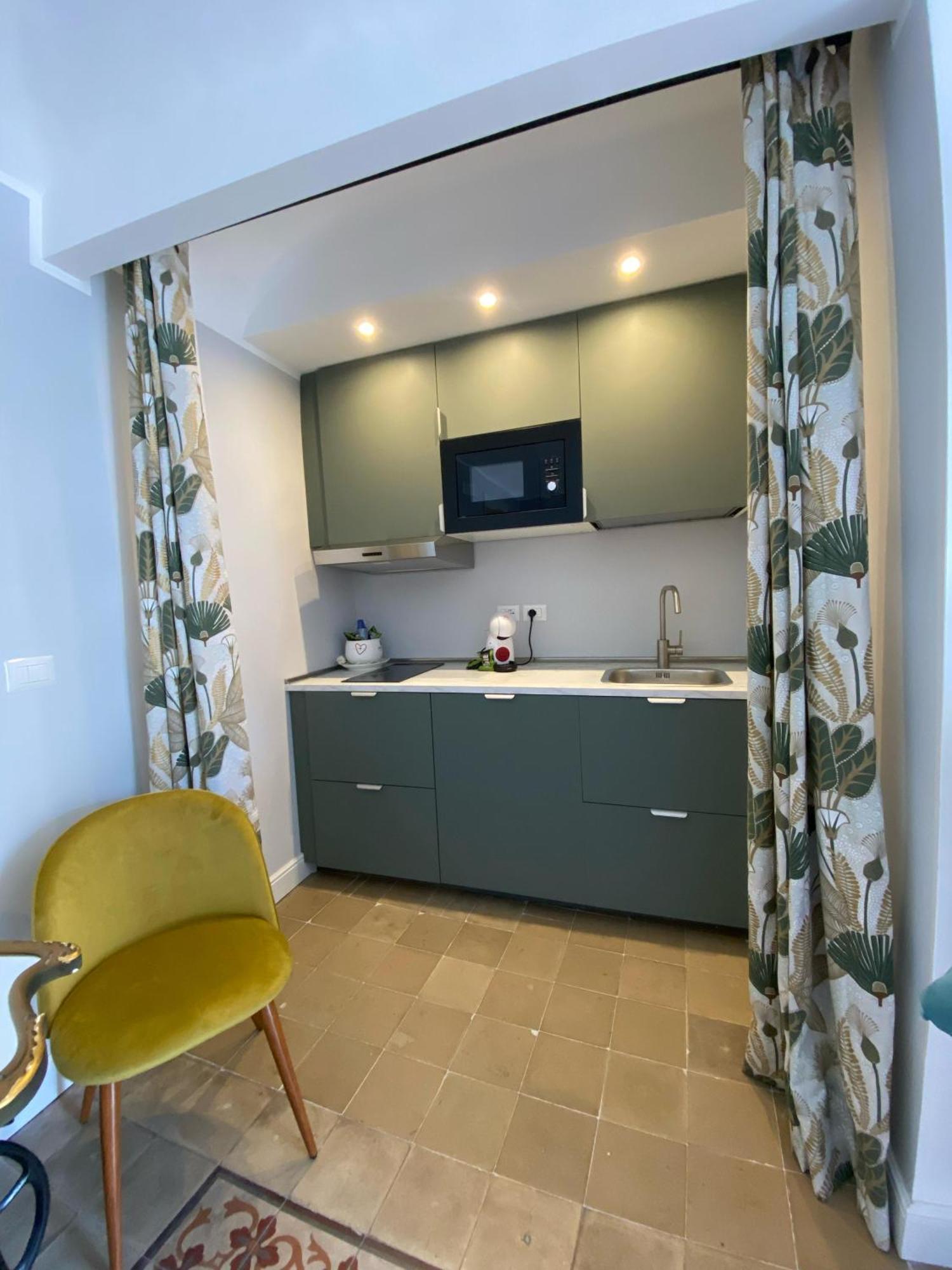 Bed and Breakfast Dimora Dei Minoriti Catania Exterior foto